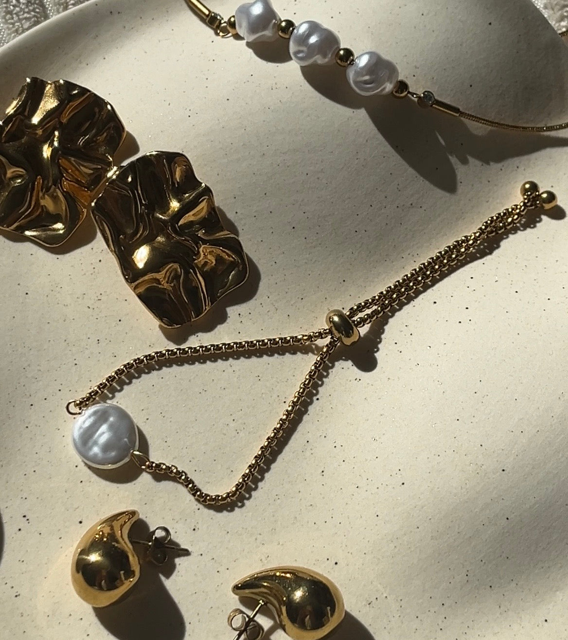 Island Pearl Bracelet